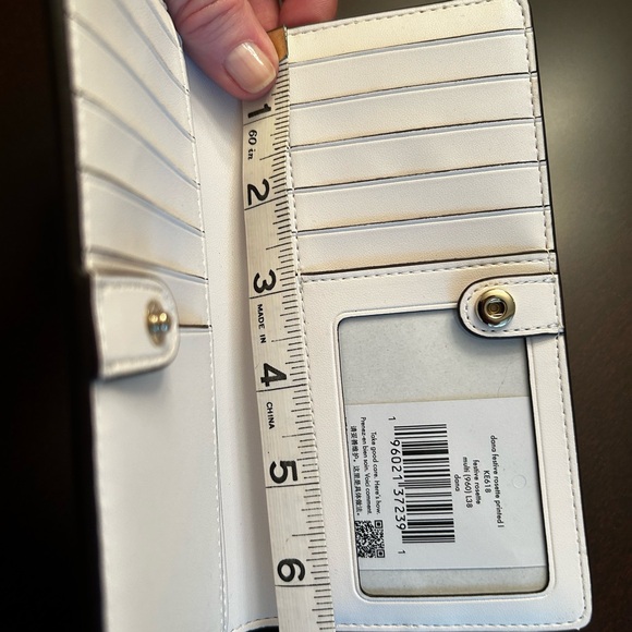 Kate Spade Dana Festive Rosette Wallet NWT - Picture 6 of 9